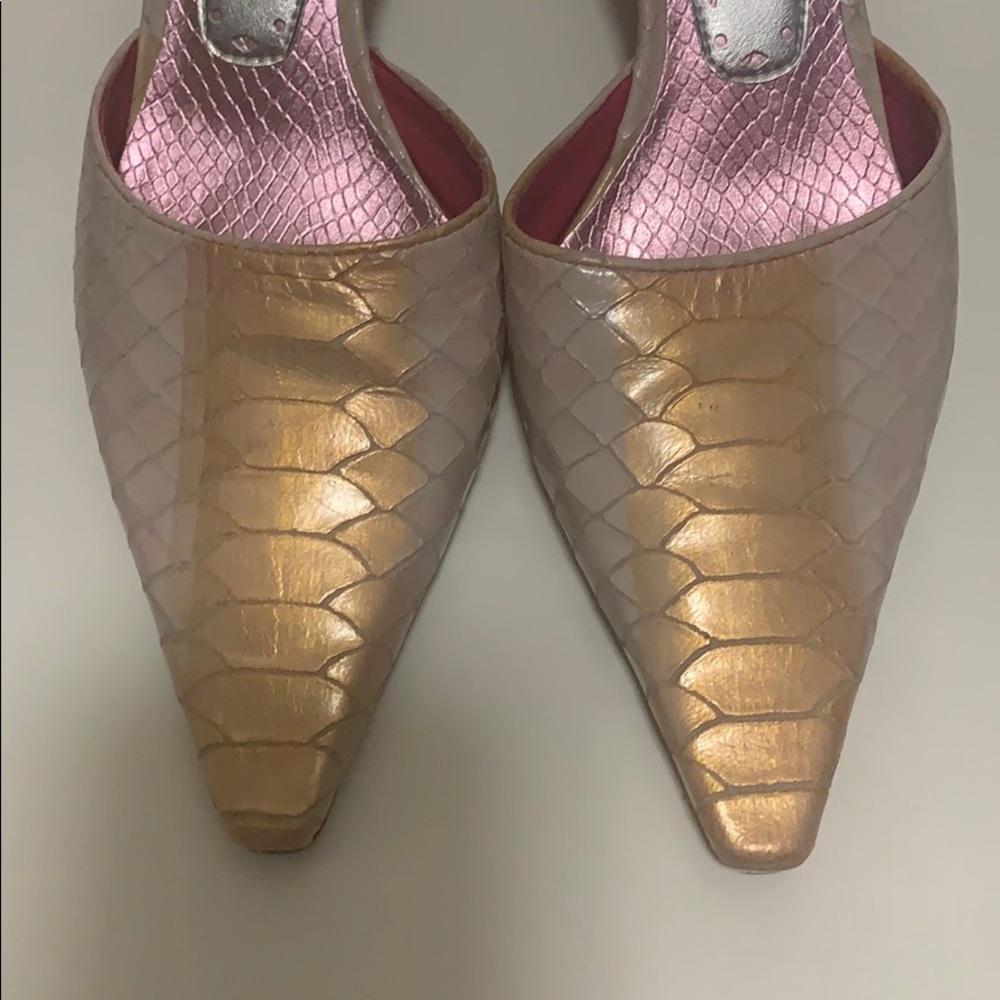 BCBG slides - Picture 2 of 7